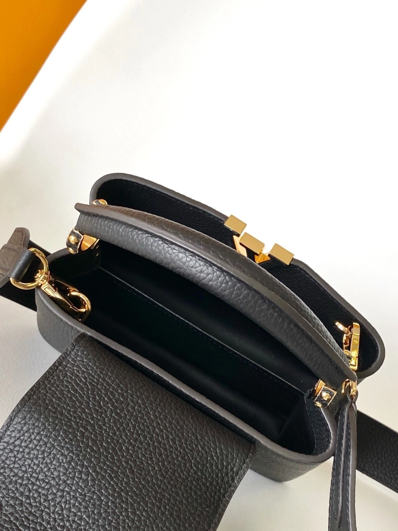 LV Capucines Bags 4233H-0285