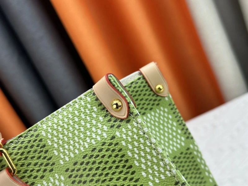 LV Shopping Bags 4233H-0303