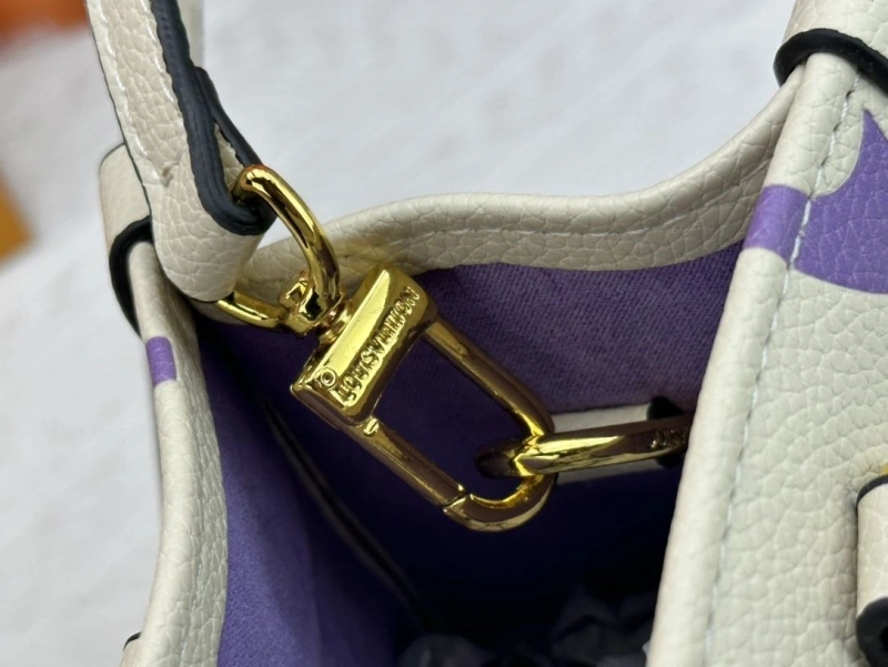 LV Shopping Bags 4233H-0318