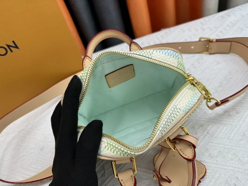 LV Top Handle Bags 4233H-0338