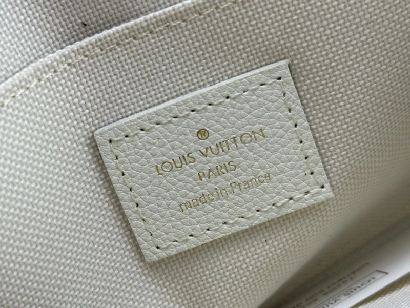 LV Wallets 4233H-0356