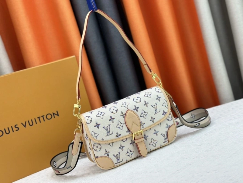 LV Satchel bags 4233H-0372