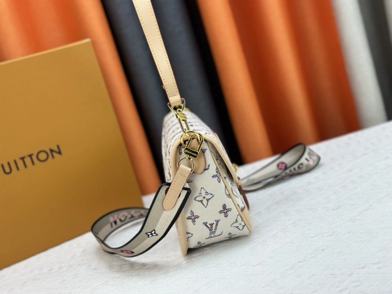 LV Satchel bags 4233H-0372