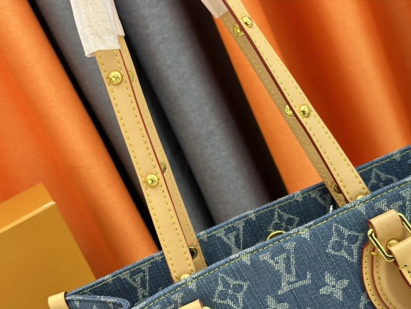 LV Shopping Bags 4233H-0374