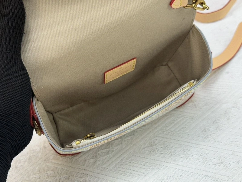LV Satchel bags 4233H-0382