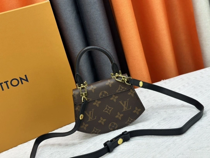 LV Top Handle Bags 4233H-0390