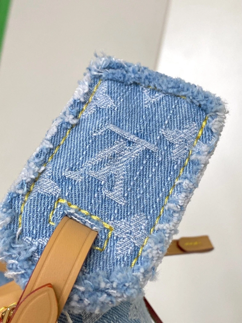 LV Shopping Bags 4233H-0427