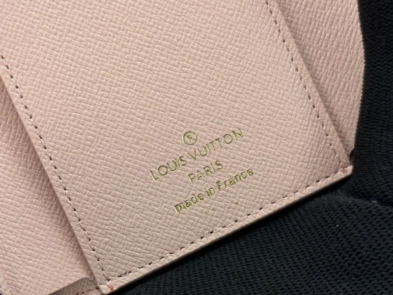 LV Wallets 4233H-0506