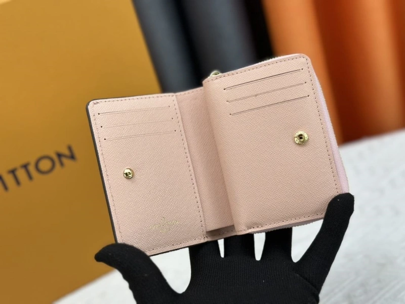 LV Wallets 4233H-0510