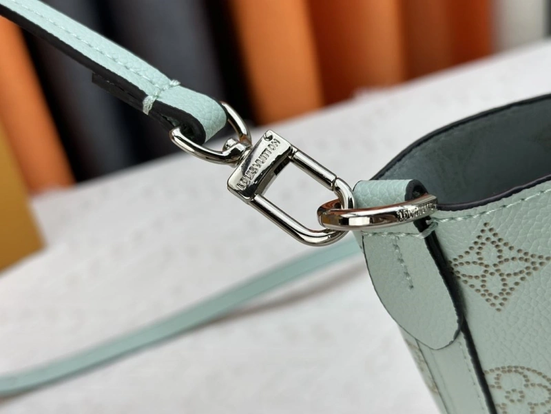 LV Shopping Bags 4233H-0525