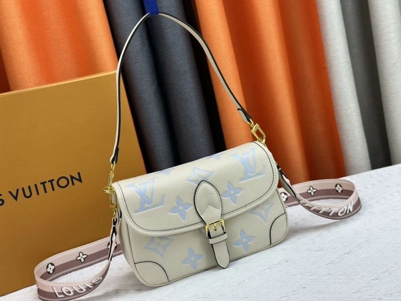 LV Top Handle Bags 4233H-0533