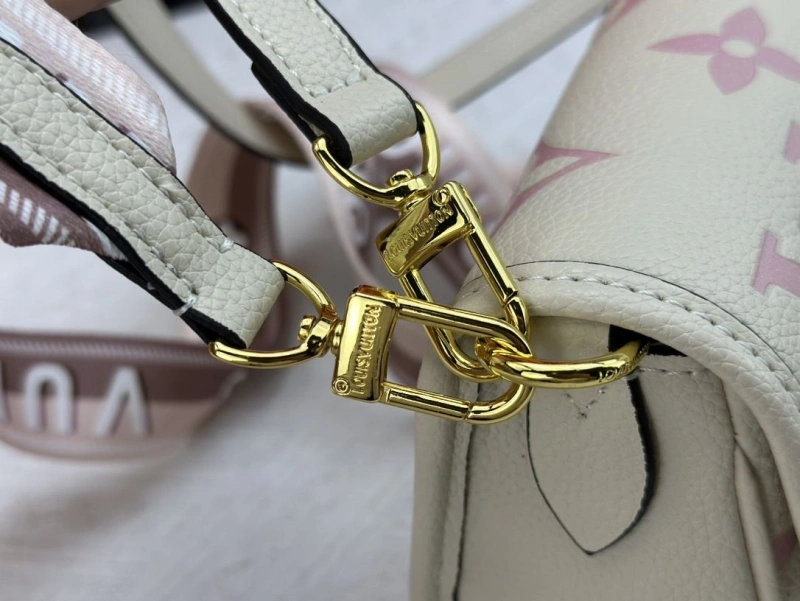 LV Top Handle Bags 4233H-0536