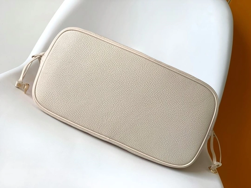 LV Shopping Bags 4233H-0586