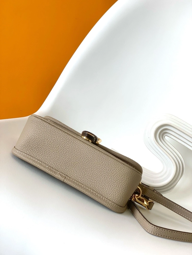 LV Satchel bags 4233H-0596