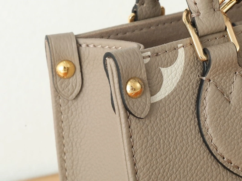 LV Shopping Bags 4233H-0622