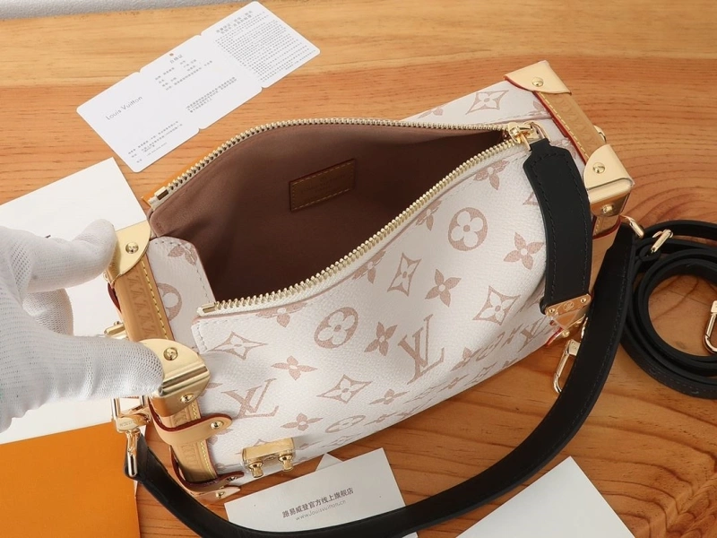 LV Box Bags 4233H-0625