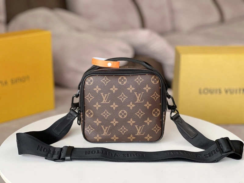 LV Satchel bags 4233H-0723