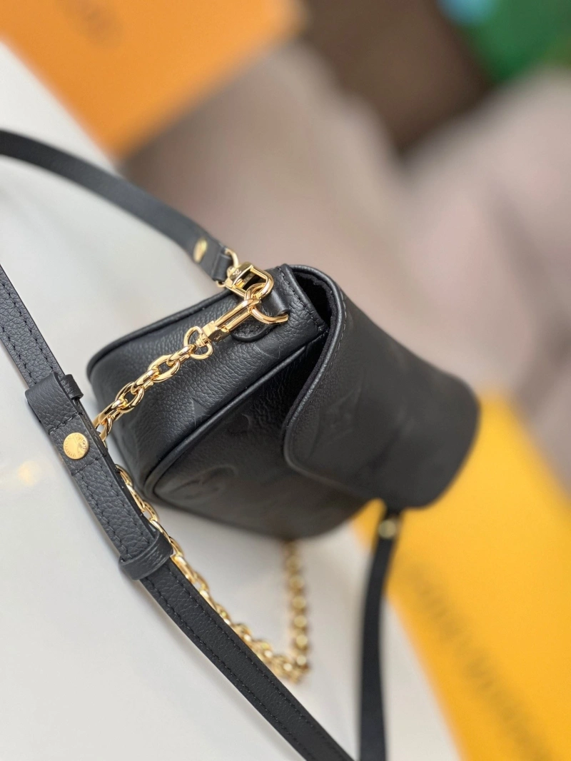 LV Satchel bags 4233H-0728