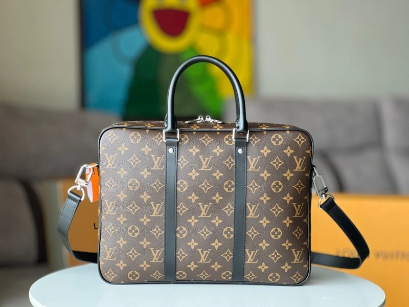 LV Mens Briefcases 4233H-0736