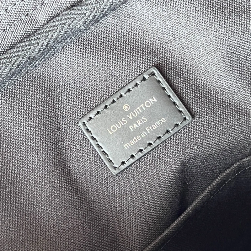 LV Mens Briefcases 4233H-0737