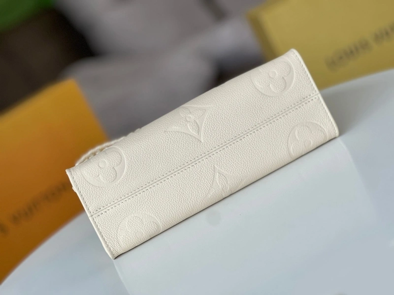 LV Shopping Bags 4233H-0746