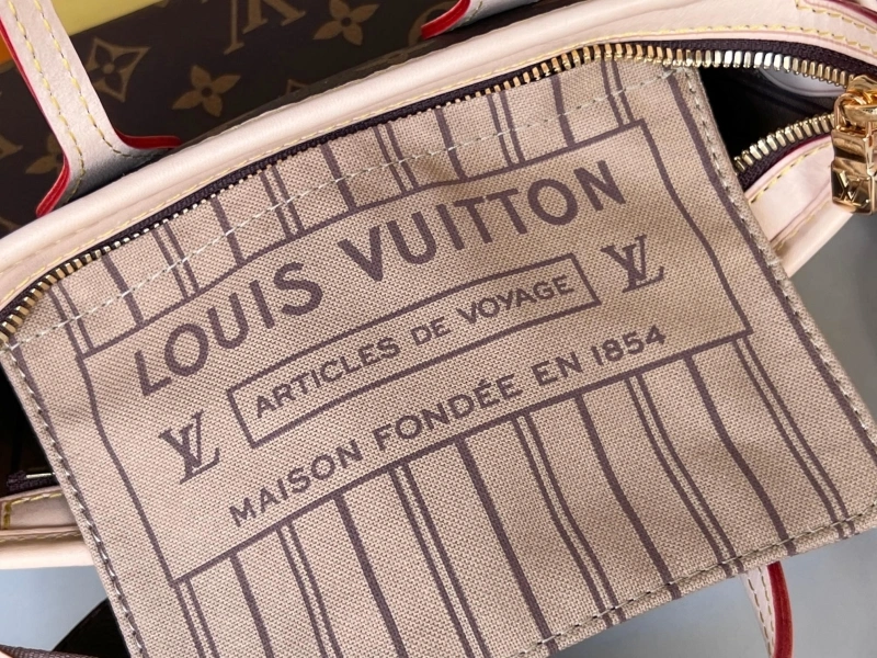 LV Shopping Bags 4233H-0750