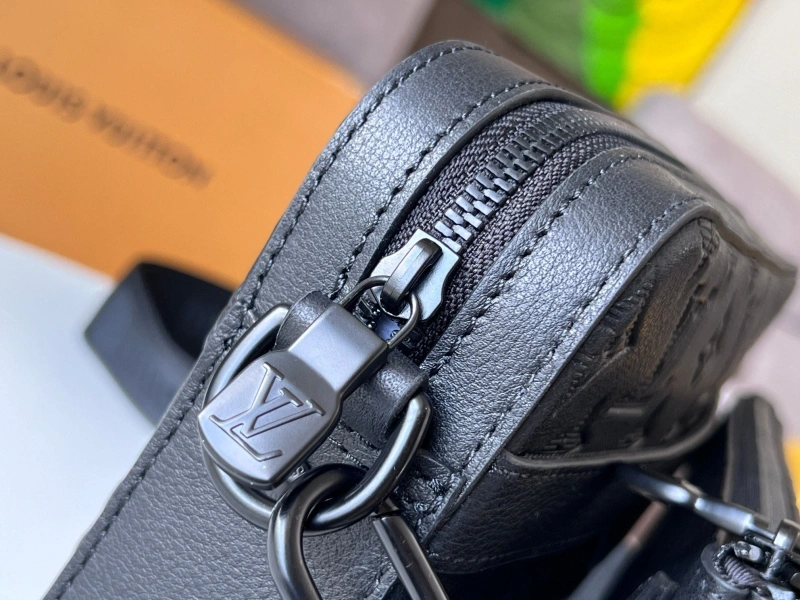 LV Satchel bags 4233H-0756