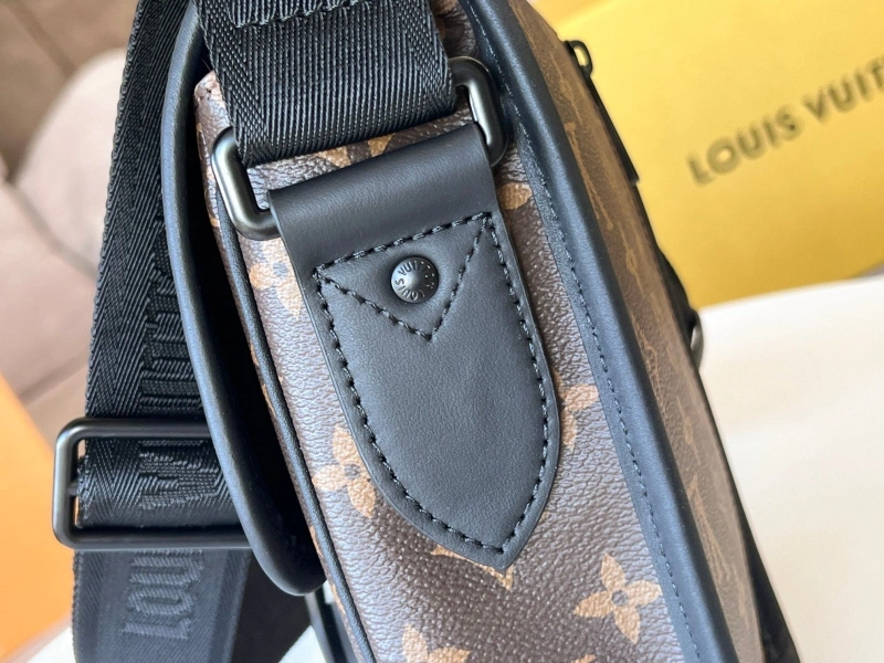 LV Satchel bags 4233H-0762
