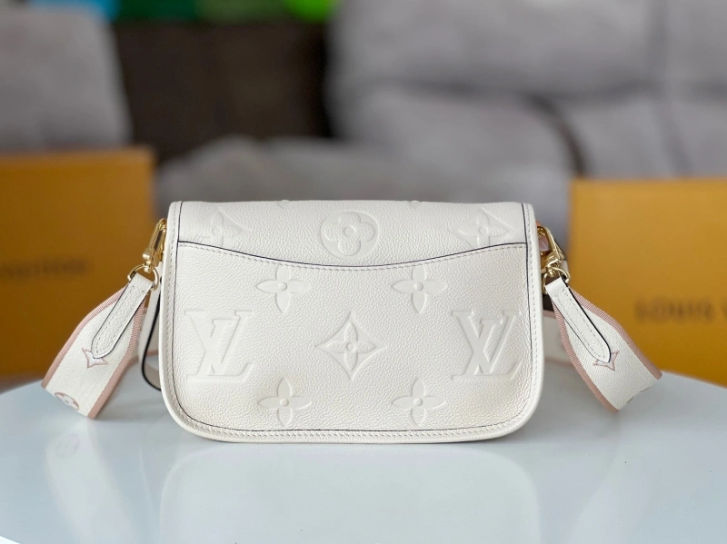 LV Satchel bags 4233H-0788