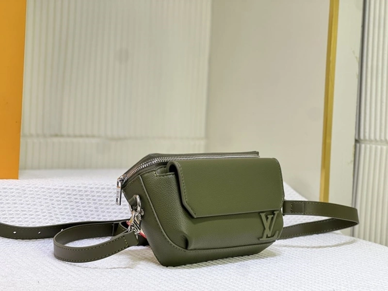 LV Satchel bags 4233H-0823