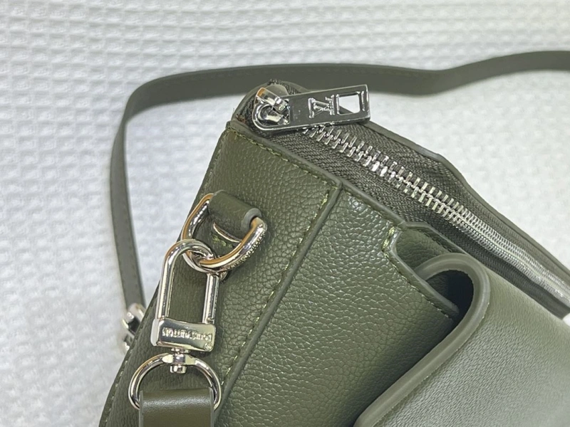 LV Satchel bags 4233H-0823