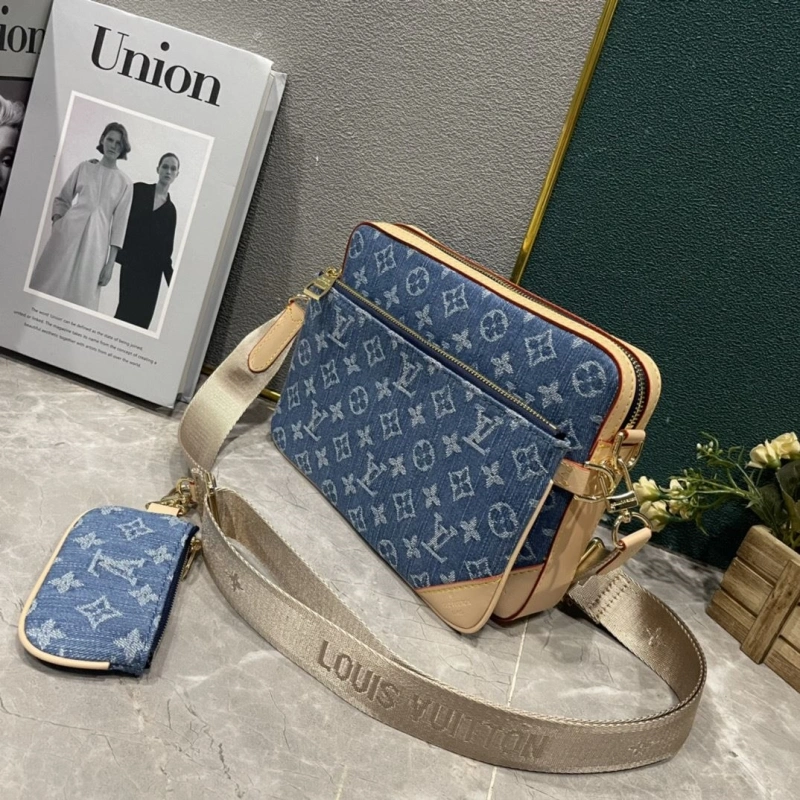 LV Satchel bags 4233H-0827