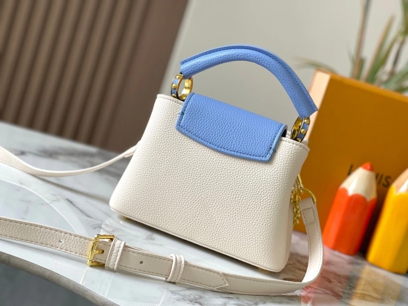 LV Capucines Bags 4233H-0833