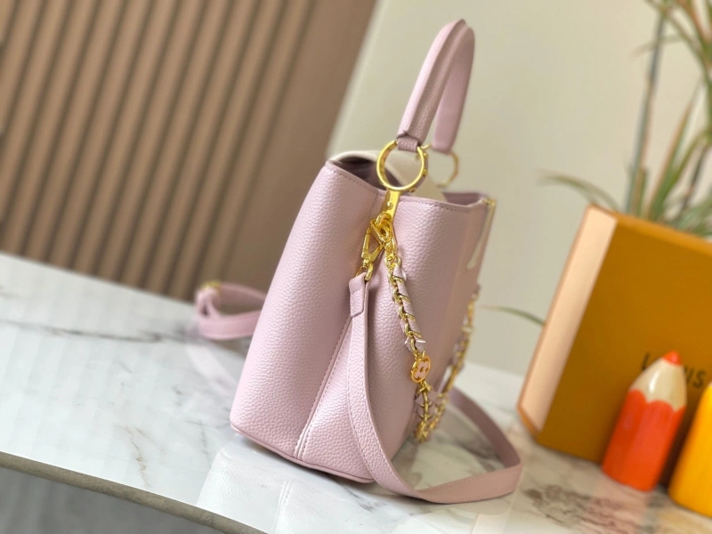 LV Capucines Bags 4233H-0838