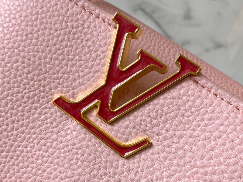 LV Capucines Bags 4233H-0842