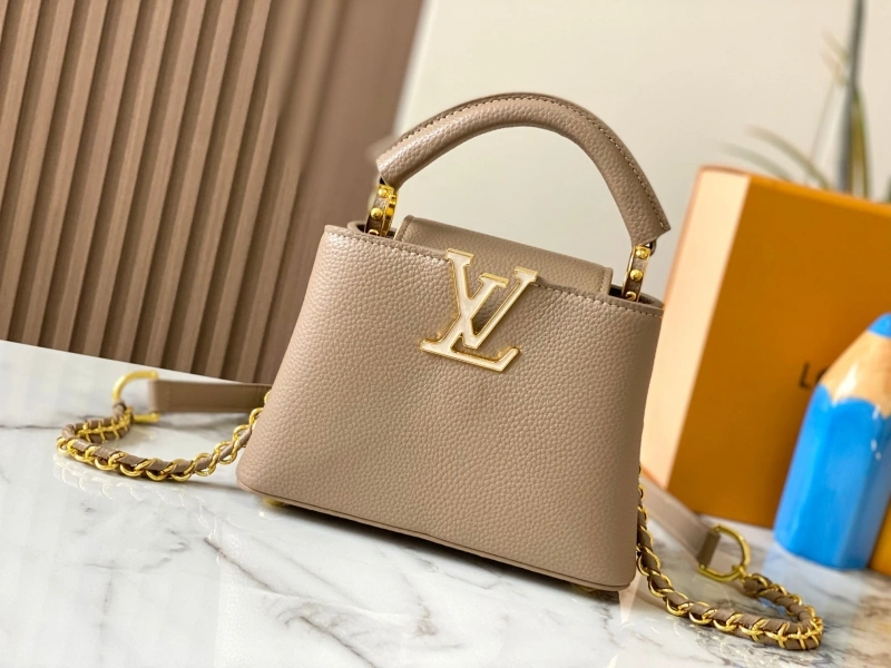 LV Capucines Bags 4233H-0843