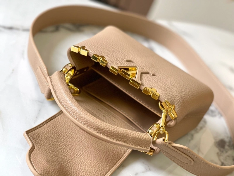 LV Capucines Bags 4233H-0850