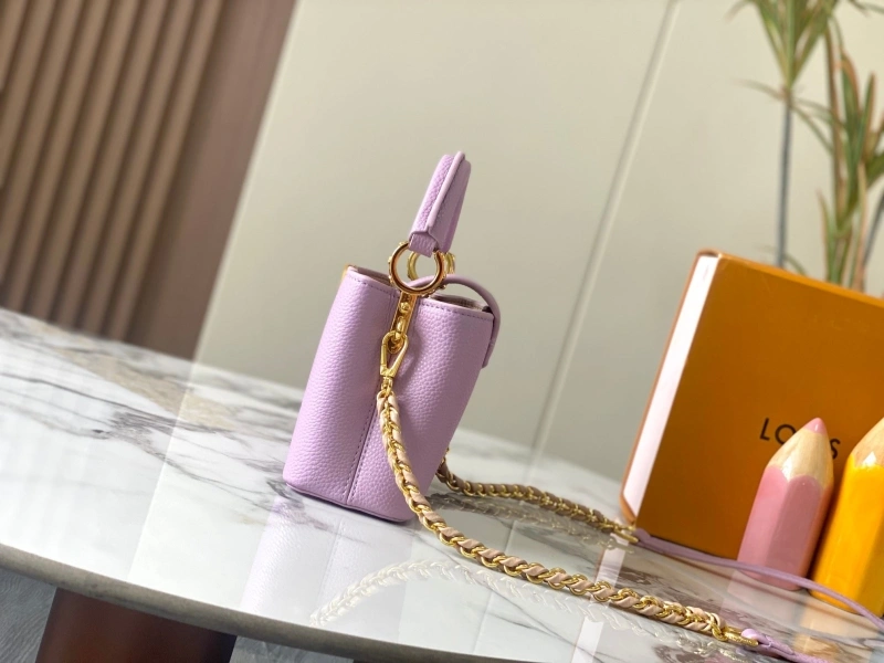 LV Capucines Bags 4233H-0865