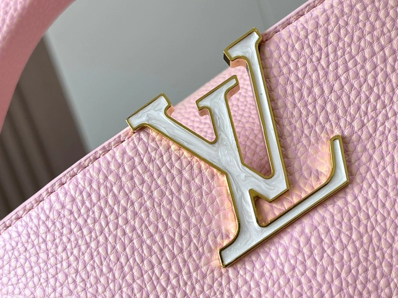 LV Capucines Bags 4233H-0882