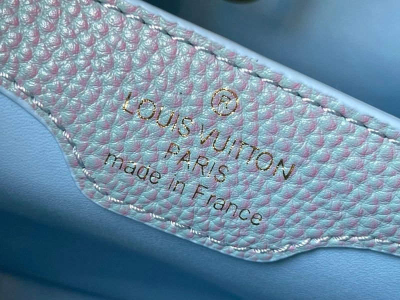 LV Capucines Bags 4233H-0887