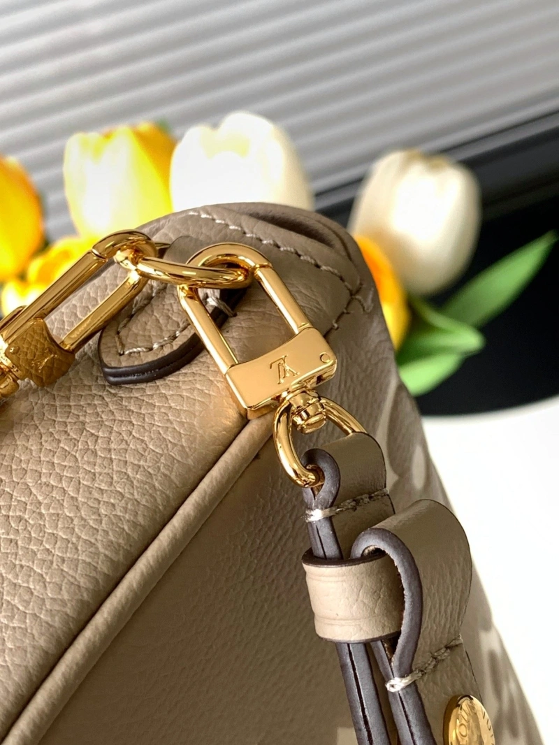 LV Satchel bags 4233H-0895