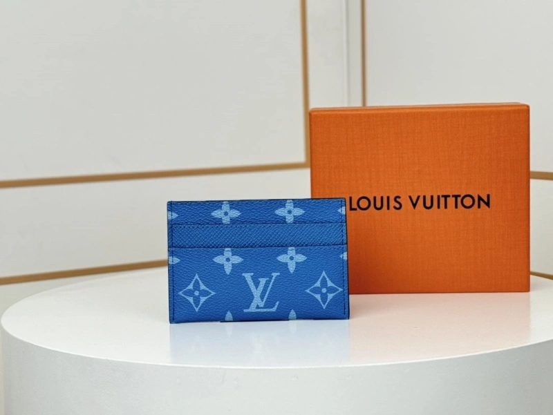 LV Wallets 4233H-0912