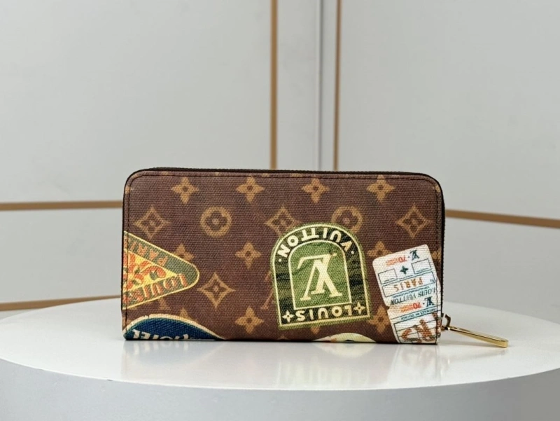 LV Wallets 4233H-0918