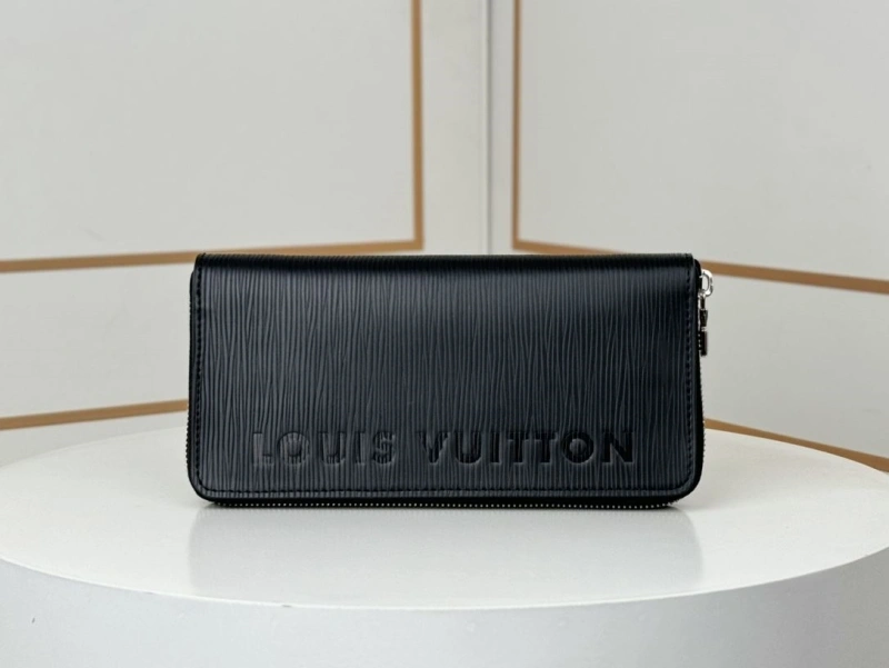 LV Wallets 4233H-0925