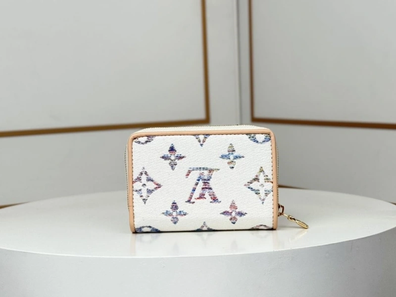 LV Wallets 4233H-0929