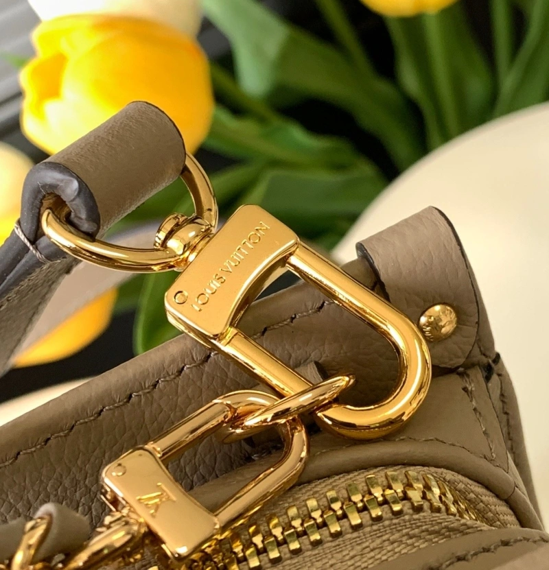 LV Shopping Bags 4233H-0988