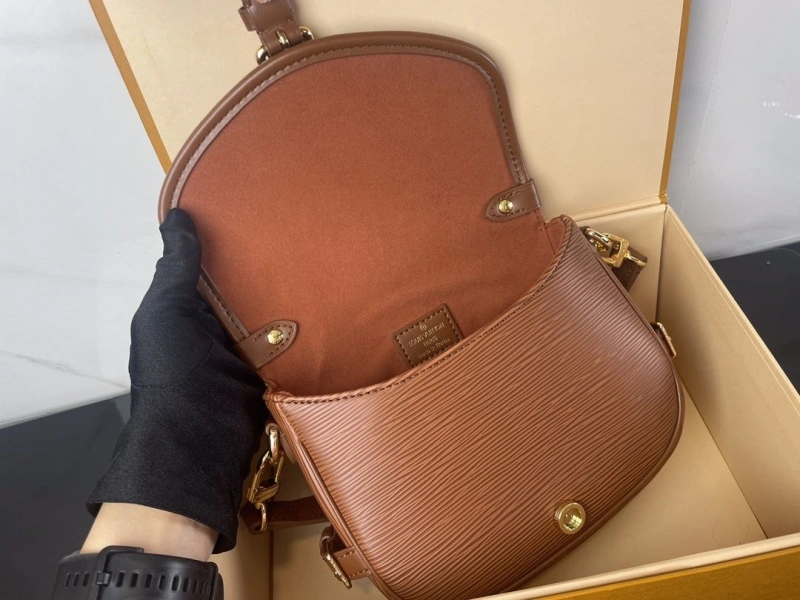 LV Satchel bags 4233H-1157