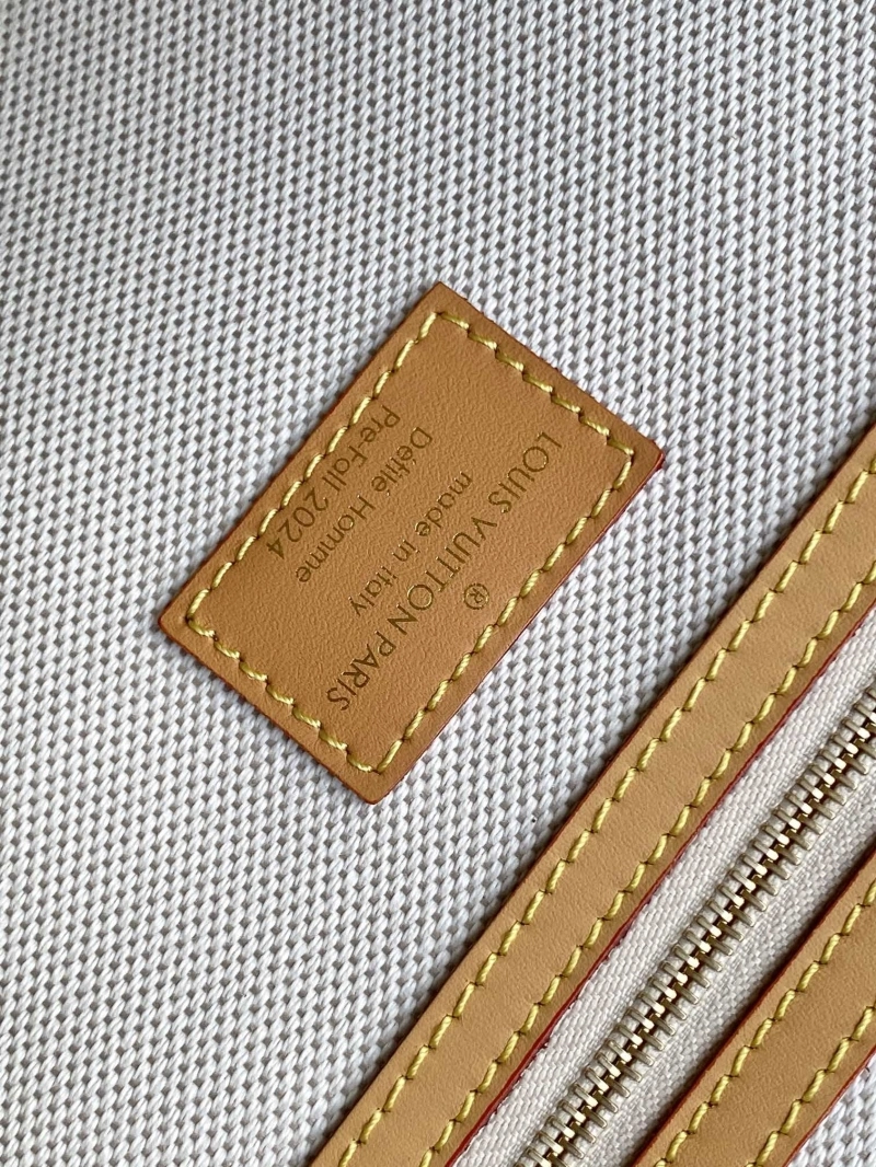 LV Mens Briefcases 4233H-1170