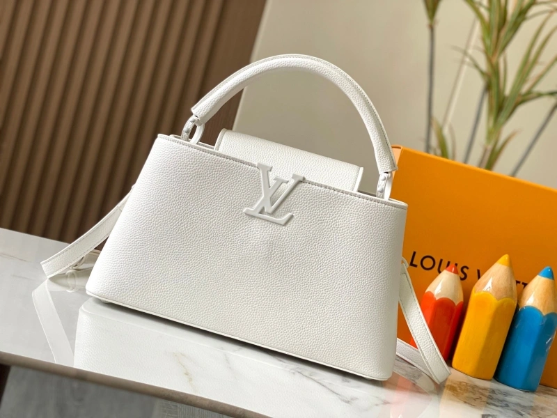 LV Capucines Bags 4233H-1188