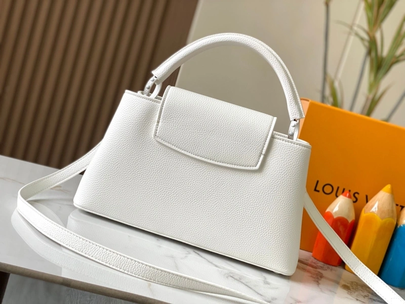 LV Capucines Bags 4233H-1188